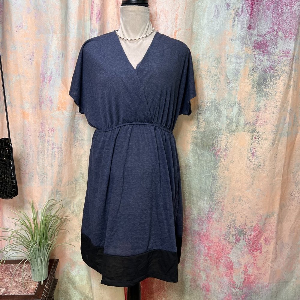 📌Delirious Knitted V-Neckline Dress with Extended Shoulder Sleeves